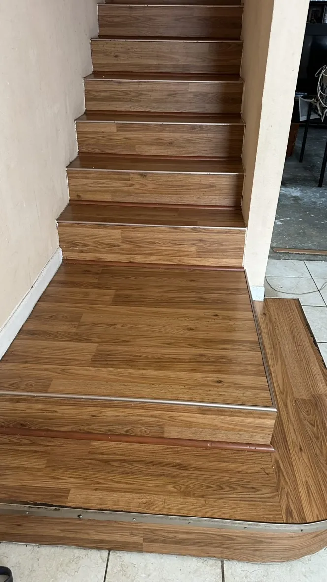 Oak stair landing with finished treads
